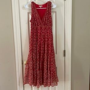 Max Studio V neck sleeveless MIDI dress!